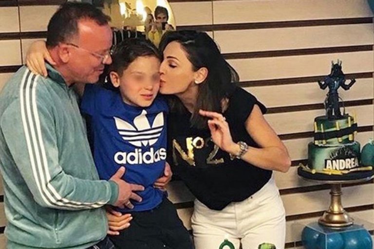 Anna Tatangelo chi è suo figlio Andrea, avuto da Gigi D’Alessio, è uguale a lei! (FOTO)