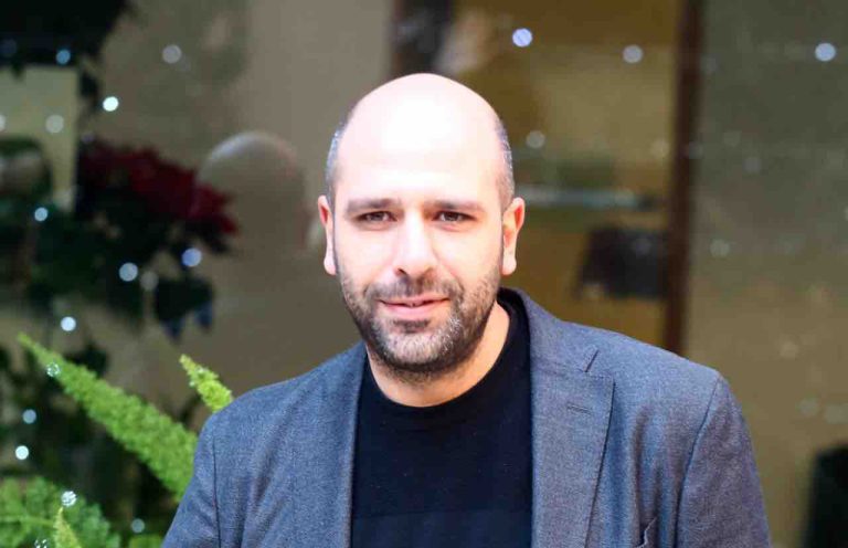 Checco Zalone, sapete dove vive? Casa mozzafiato sul mare