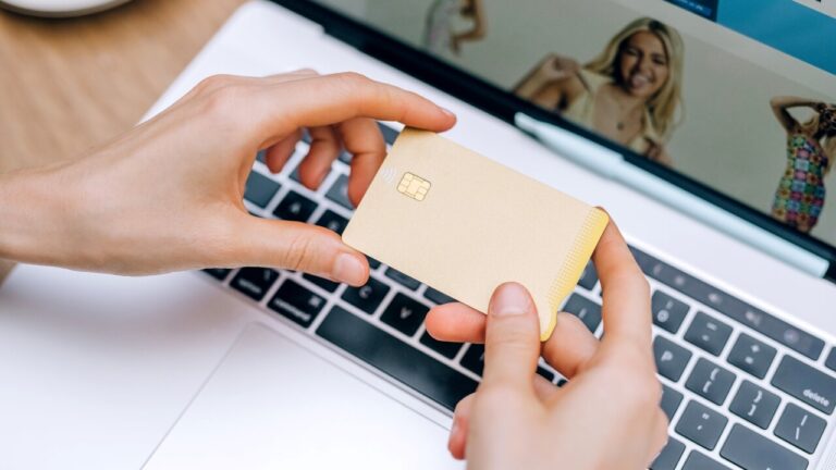 Mi sono dedicata allo shopping online a rate: quali sono le conseguenze se non pago?